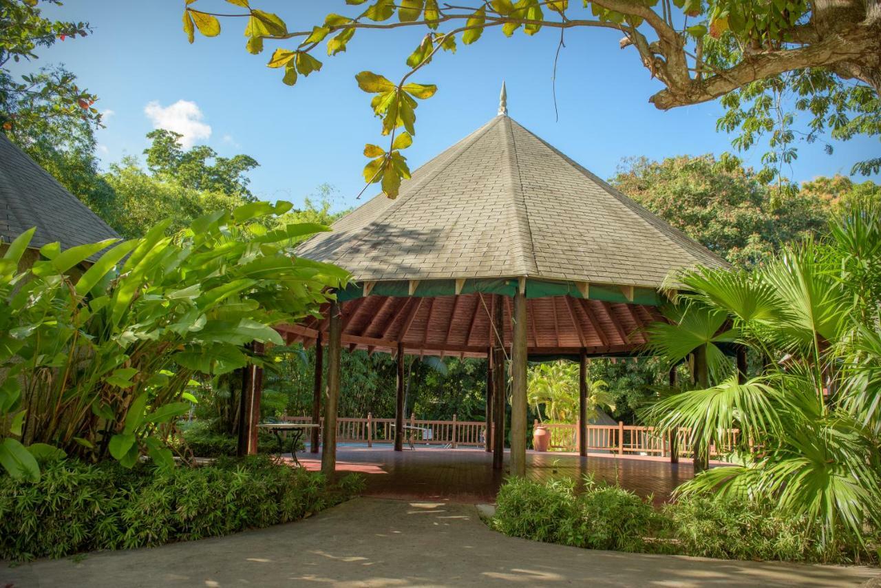 Tropical Escape Villa Ocho Ríos Exterior foto